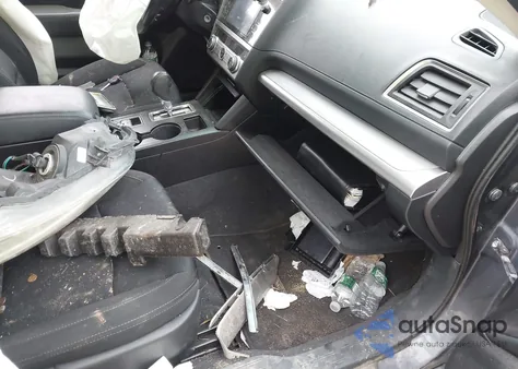 2017 Subaru Legacy 2.5I Premium из США, поврежденный, VIN 4S3BNAC6XH3056120